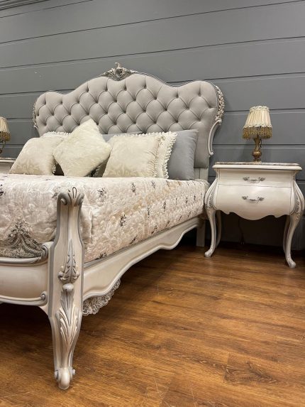 Silia Master Bedroom